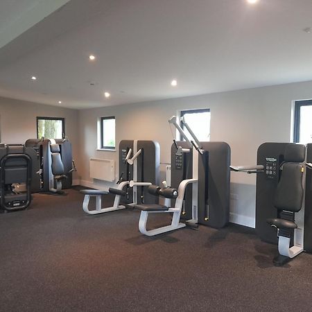 Crow'S Nest Penthouse Apartment With Free Spa Access Somerford Keynes Εξωτερικό φωτογραφία